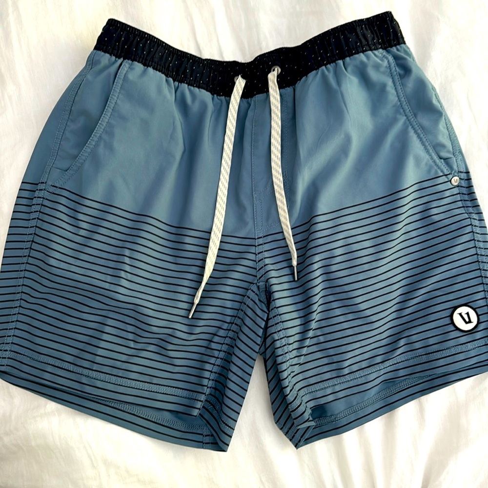 Vuori men’s short